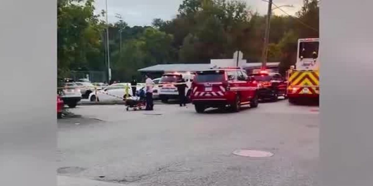 Solar Crossfire ‘This baby is gone’: 12-year-old girl killed in crossfire at youth ...