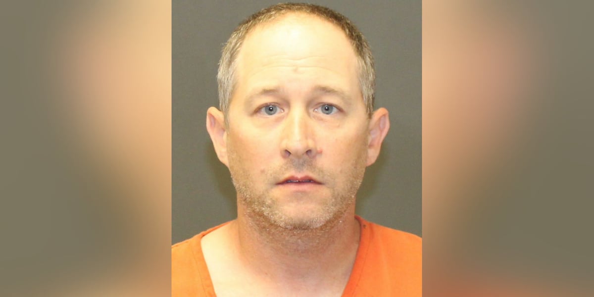 14 years after getting charged with same thing, former middle school teacher arrested again