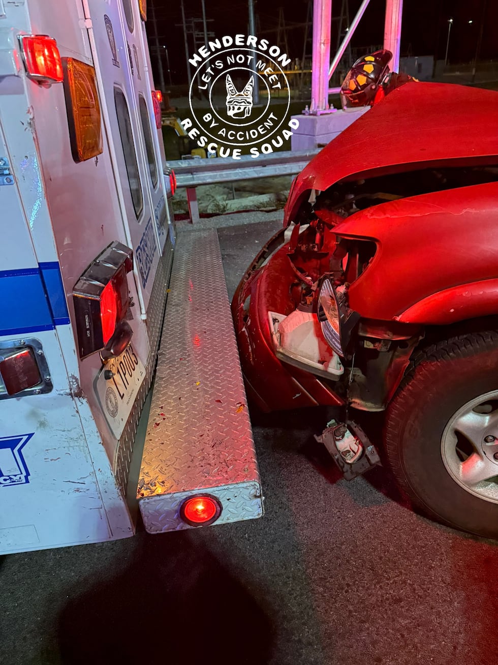 Auto Rescue Car hits Rescue Squad vehicle responding to accident, emergency crew ...