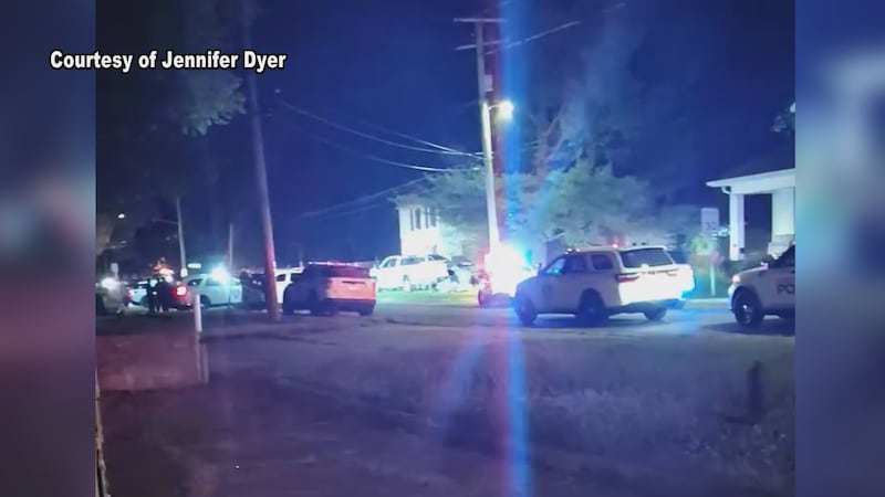 Police on scene of possible shots fired in Evansville, officials say