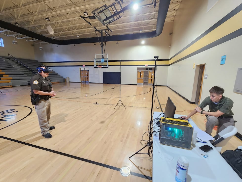 Deputies use virtual reality for ‘Shoot, Don’t Shoot’ scenarios in Ohio County
