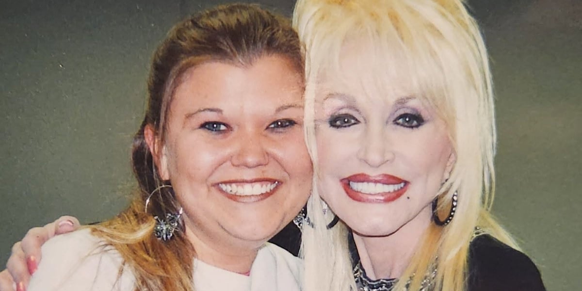 ‘It feels like I’ve lost a friend’: Gibson Co. woman pays respects to Dolly Parton