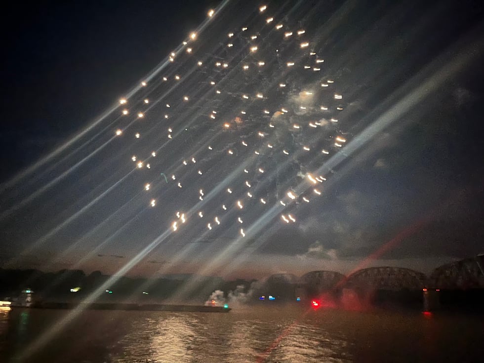 Henderson kicks Independence Day celebrations with live music, food & fireworks