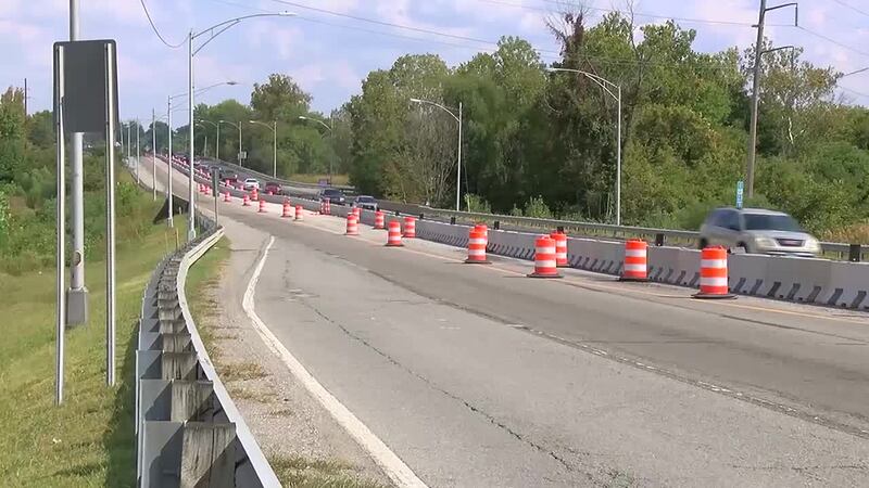 New lane closures on the Lloyd will be around for a while